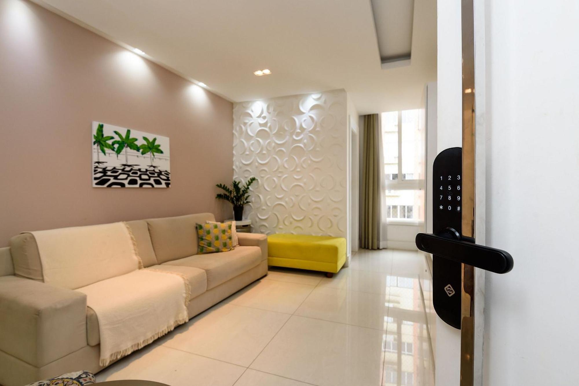 Appartement 2qtos A 300m Da De Copacabana | Br 531/902 *
